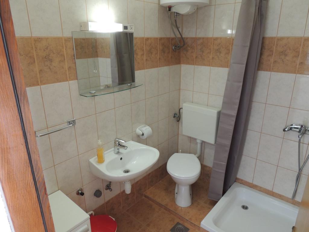 Apartments Barcarola Đảo Pag Ngoại thất bức ảnh