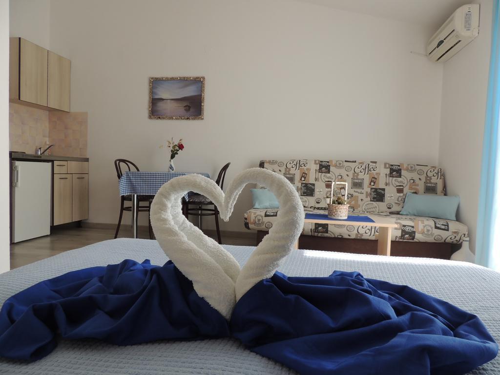 Apartments Barcarola Đảo Pag Ngoại thất bức ảnh